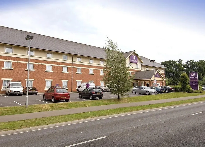 Premier Inn Premier Inn Gatwick Crawley Town West